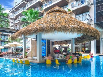 BAAN LAIMAI BEACH RESORT