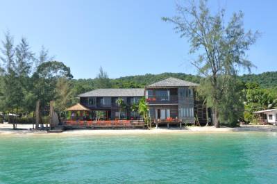 BAAN PLOY SEA