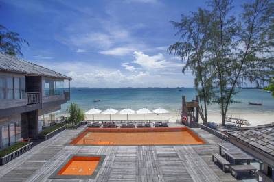 BAAN PLOY SEA