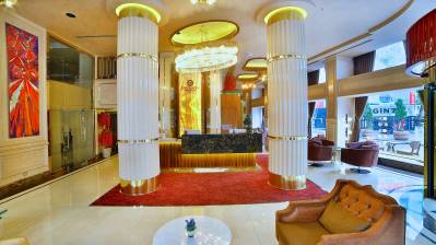 BEETHOVEN PREMIUM HOTEL