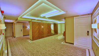 BEETHOVEN PREMIUM HOTEL