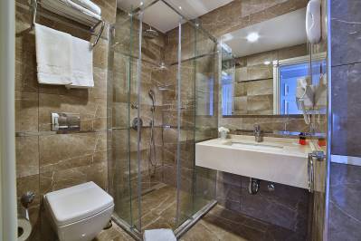 BEETHOVEN SUIT HOTEL
