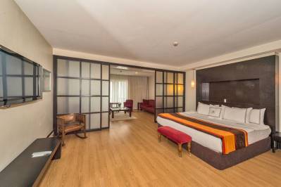 BEYAZ SARAY HOTEL