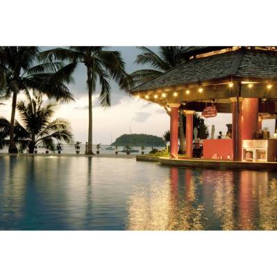 BEYOND RESORT KATA