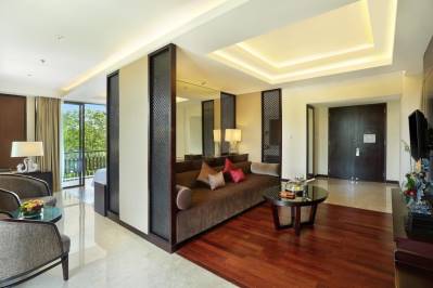 BALI NUSA DUA HOTEL & CONVENTION