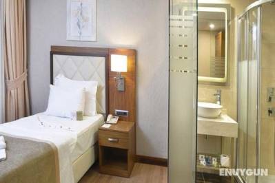 BLUE REGENCY HOTEL