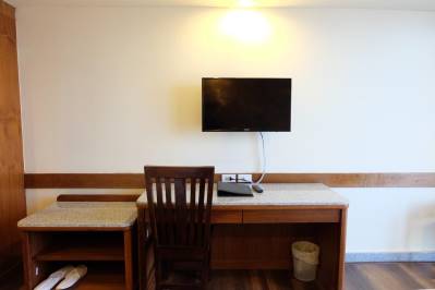 BOUTIQUE CITY HOTEL
