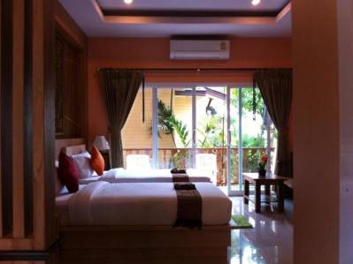 COCONUT BEACH RESORT