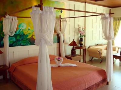 COCONUT BEACH RESORT