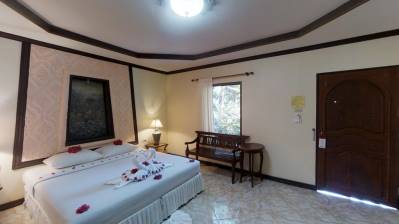 COCONUT BEACH RESORT