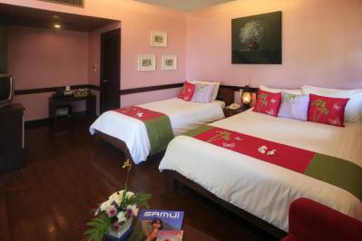 CORAL COVE CHALET