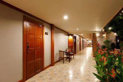 CHABANA RESORT