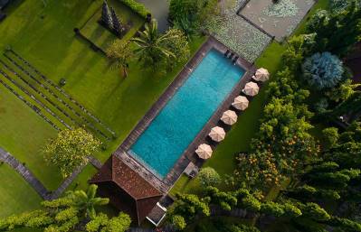 THE CHEDI CLUB TANAH GAJAH