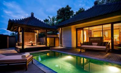 THE CHEDI CLUB TANAH GAJAH