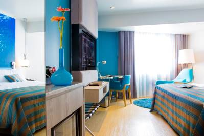 GRAND SCENARIA HOTEL
