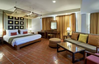 COSY BEACH HOTEL