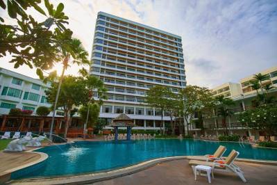 COSY BEACH HOTEL