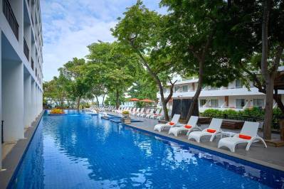 COSY BEACH HOTEL