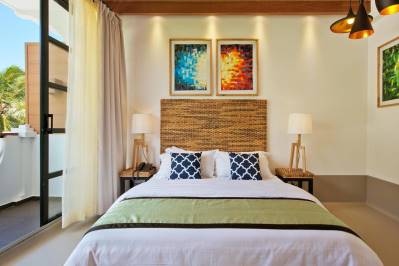 CRYSTAL SANDS MAAFUSHI ISLAND