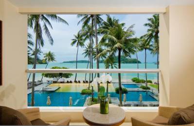 PHUKET PANWA BEACHFRONT RESORT