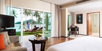 PHUKET PANWA BEACHFRONT RESORT