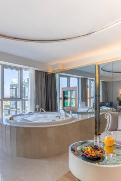 CVK TAKSIM HOTEL
