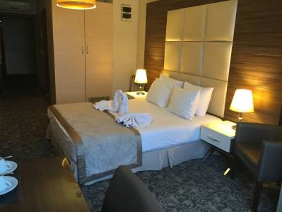 DERPA SUITE HOTEL