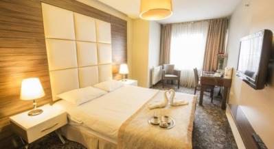 DERPA SUITE HOTEL