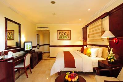 DISCOVERY KARTIKA PLAZA HOTEL