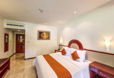 DISCOVERY KARTIKA PLAZA HOTEL