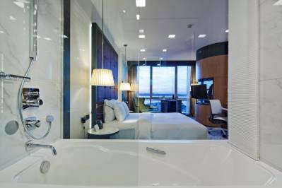 DOUBLETREE BY HILTON MODA
