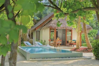 DUSIT THANI MALDIVES