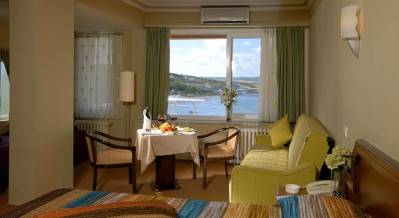ERZURUMLU HOTEL