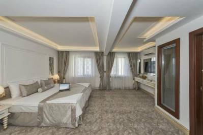 ESKAR HOTEL