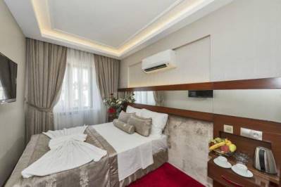 ESKAR HOTEL