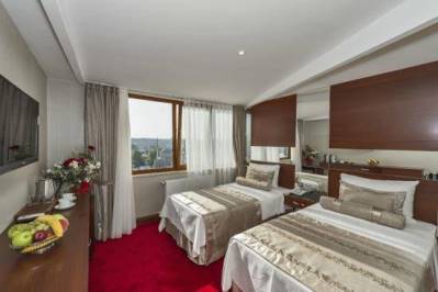 ESKAR HOTEL