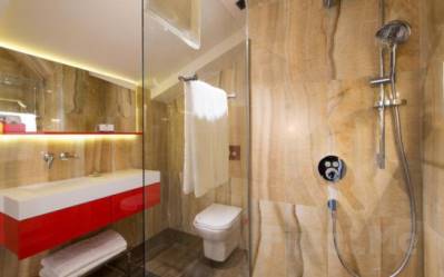 FAVORI HOTEL