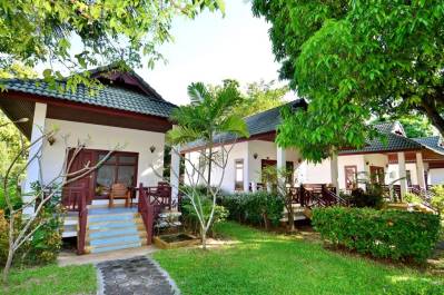 FIRST BUNGALOW BEACH RESORT