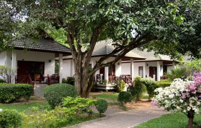 FIRST BUNGALOW BEACH RESORT