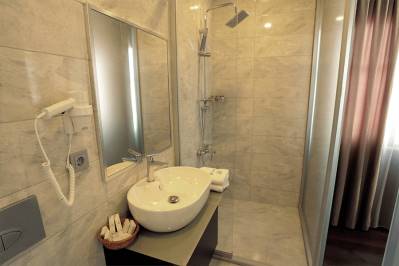 FERMAN PERA HOTEL