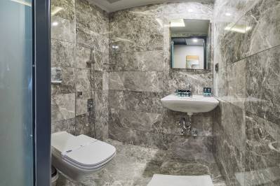GENOVA HOTEL