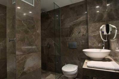 GK REGENCY SUITES