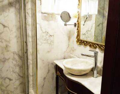 GOLDEN TAHA HOTEL