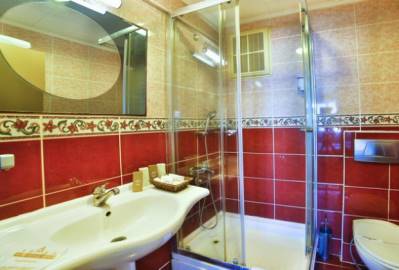 GRAND EMIN HOTEL