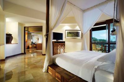 GRAND HYATT