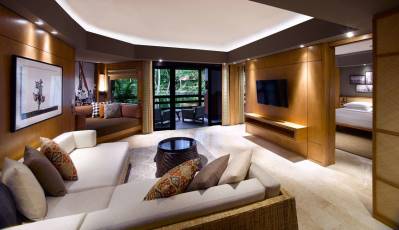 GRAND HYATT