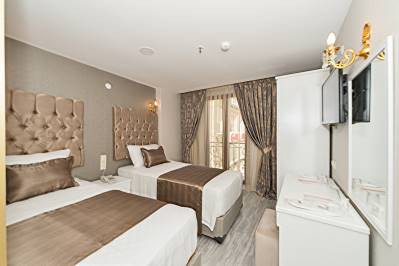 GRAND PAMIR HOTEL