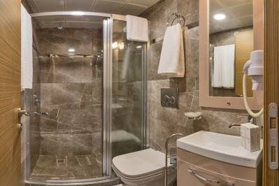 GRAND PAMIR HOTEL
