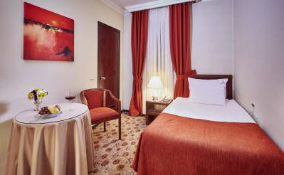GUNES HOTEL MERTER