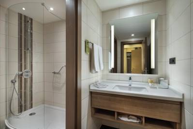 HILTON GARDEN INN GOLDEN HORN